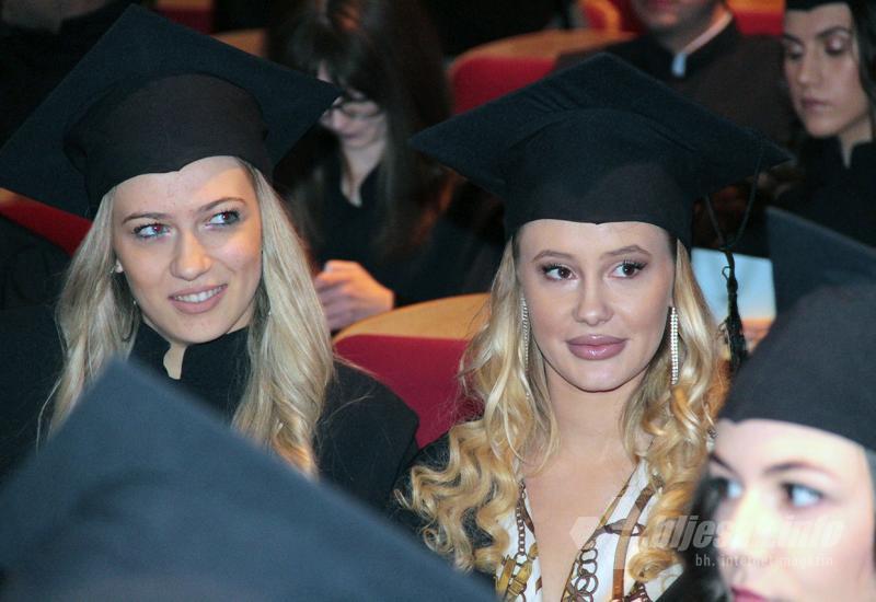Mostar: Uručene diplome Filozofskog fakulteta